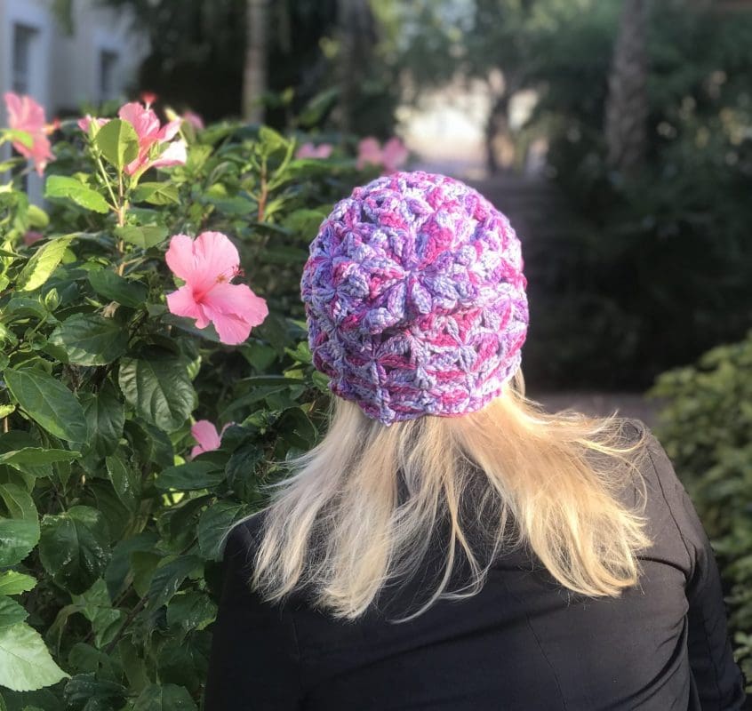 Desiree Floral Stitch Crochet Hat Pattern | Kristin Omdahl display picture 1