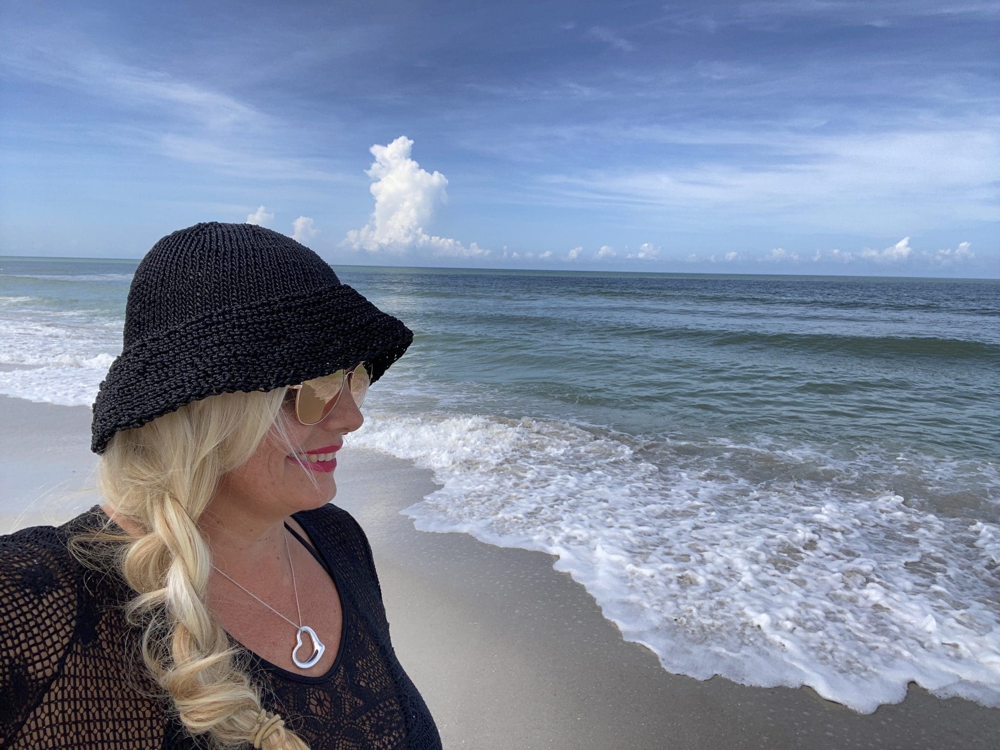 Solana Bucket Hat Airy Knit Pattern | Kristin Omdahl