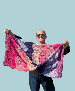 Amore Crochet Cowl Pattern by Kristin Omdahl