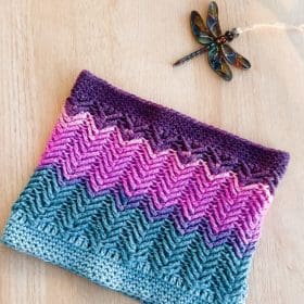 Dragonfly Shimmer Cowl | Ad-Free PDF Crochet Pattern